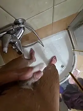 Alexxxmaster1312 online show from 12-17-25, 06:24