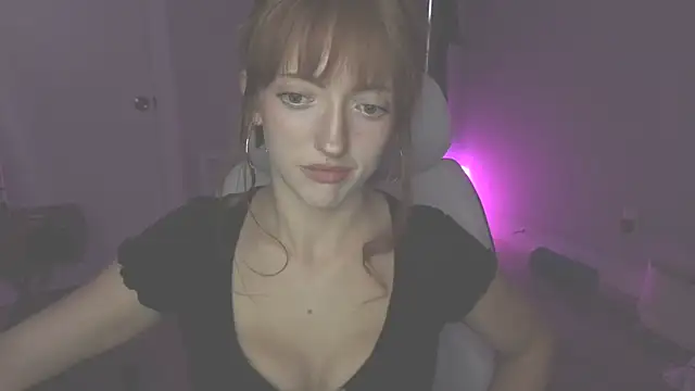 foxxyyyred online show from 05-11-26, 08:49