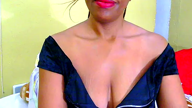 Snapshot of Mollybrookexx chatting on 07-08-26, 06:14 Mollybrookexx online show from 07-08-26, 06:14