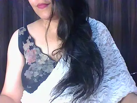 Snapshot of santurmom chatting on 04-29-26, 05:17 santurmom online show from 04-29-26, 05:17