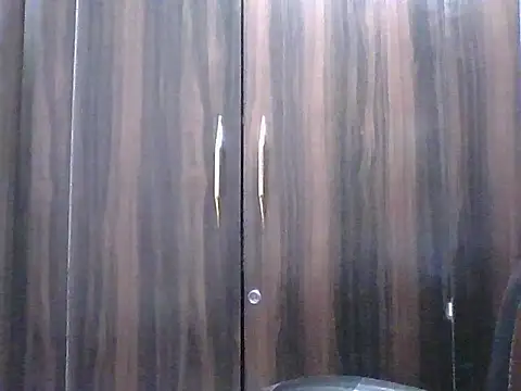Snapshot of santurmom chatting on 05-14-26, 06:05 santurmom online show from 05-14-26, 06:05