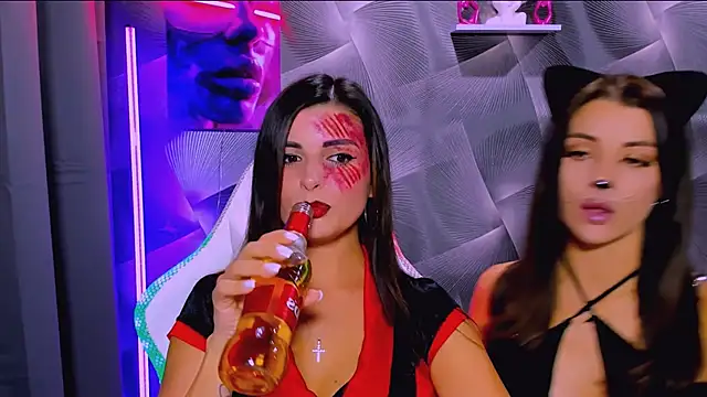 KayWuds online show from 10-31-25, 05:20