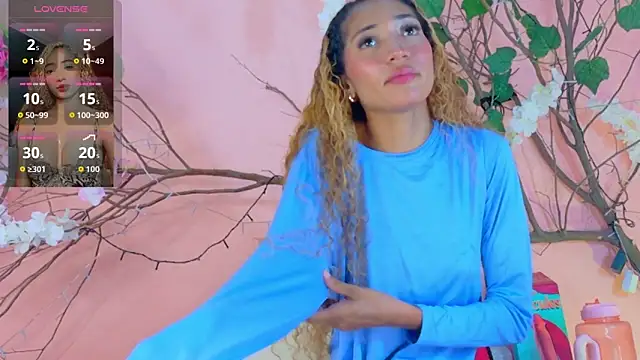 Charlotte Love10 online show from 04-10-26, 09:33