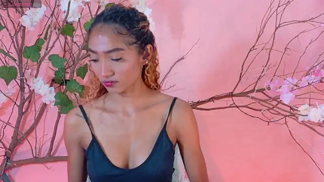 Charlotte Love10 online show from 03-07-26, 06:35