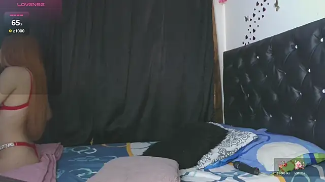 littleayshel online show from 12-20-25, 01:47