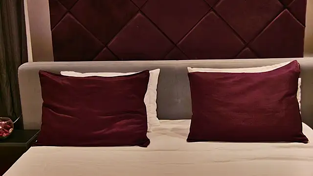 Snapshot of SashaBelle_ chatting on 03-12-25, 04:51 SashaBelle  online show from 03-12-25, 04:51