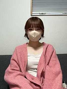 Snapshot of -x_MIU_x chatting on 05-20-26, 10:12 -x MIU x online show from 05-20-26, 10:12