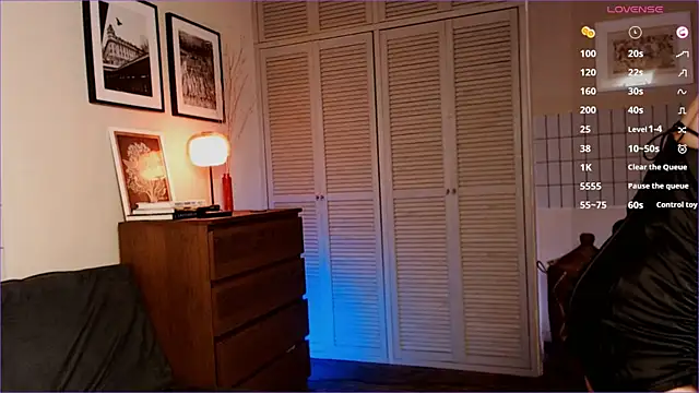 Snapshot of Charline_TheFoxTail chatting on 03-07-25, 07:27 Charline TheFoxTail online show from 03-07-25, 07:27