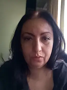 Veronica-Celie online show from 10-26-25, 12:38