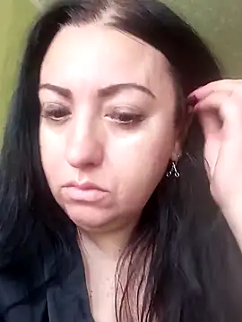 Veronica-Celie online show from 05-25-26, 06:34