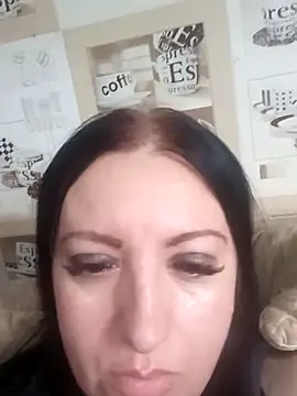 Veronica-Celie online show from 12-22-25, 12:16