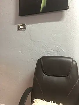 Pearl 00 online show from 01-09-26, 12:12