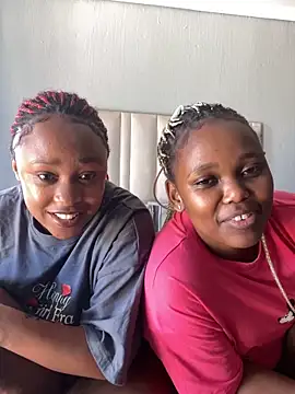 Pearl 00 online show from 02-08-26, 11:08