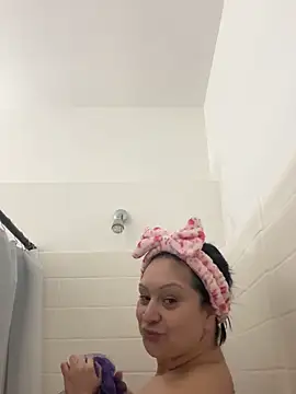 AlyssiaAmoreXO online show from 02-05-26, 02:46