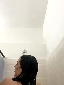 AlyssiaAmoreXO online show from 01-08-26, 03:29