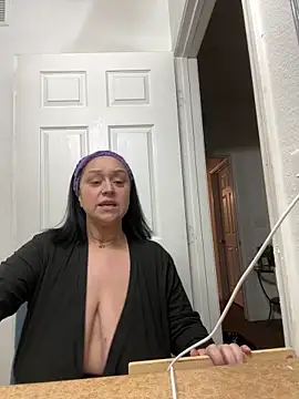 AlyssiaAmoreXO online show from 12-19-25, 07:38