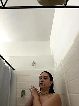 AlyssiaAmoreXO online show from 12-01-25, 01:12