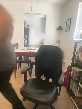 PEGATIVET online show from 12-19-25, 08:11