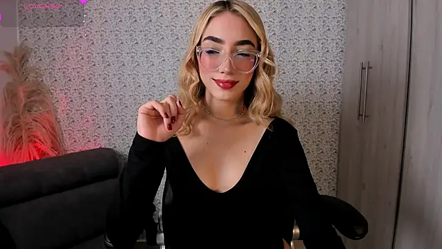 Sarajonnes online show from 03-27-26, 10:49