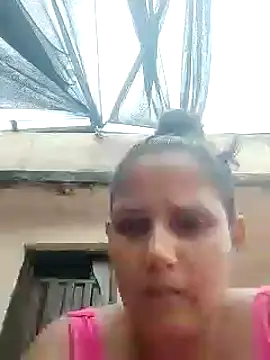 Snapshot of carolina_goez chatting on 02-17-25, 07:44 carolina goez online show from 02-17-25, 07:44