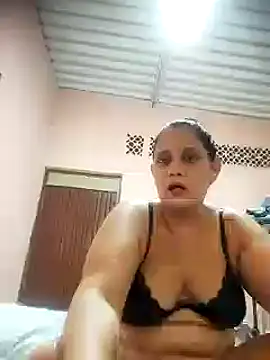 Snapshot of carolina_goez chatting on 03-01-25, 07:15 carolina goez online show from 03-01-25, 07:15