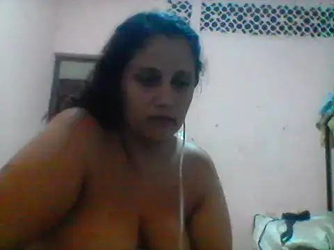 Snapshot of carolina_goez chatting on 02-07-25, 10:19 carolina goez online show from 02-07-25, 10:19