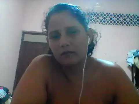 Snapshot of carolina_goez chatting on 02-18-25, 10:25 carolina goez online show from 02-18-25, 10:25