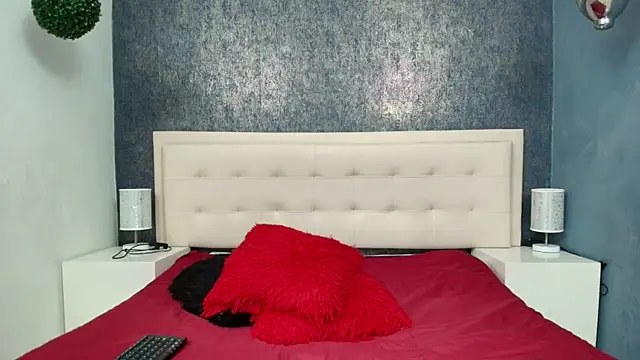 Celestial Queen  online show from 03-27-26, 02:40