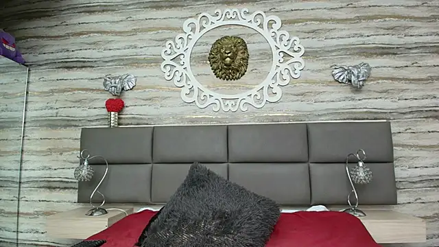 Celestial Queen  online show from 04-11-26, 02:32