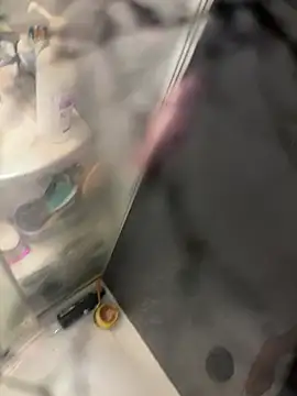 lescro95  online show from 04-04-26, 11:44