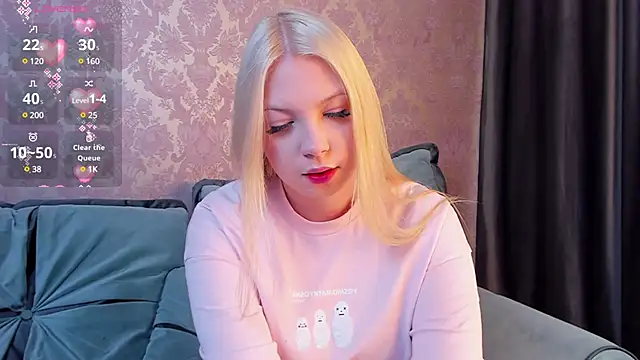 RubyMiaow online show from 12-12-24, 07:59