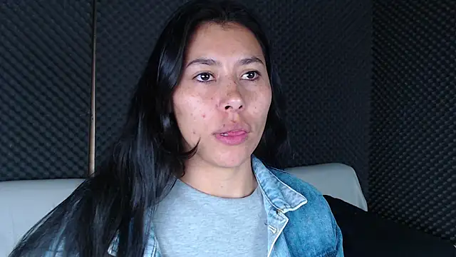 Snapshot of _joy_yva chatting on 02-13-26, 10:21 joy yva online show from 02-13-26, 10:21