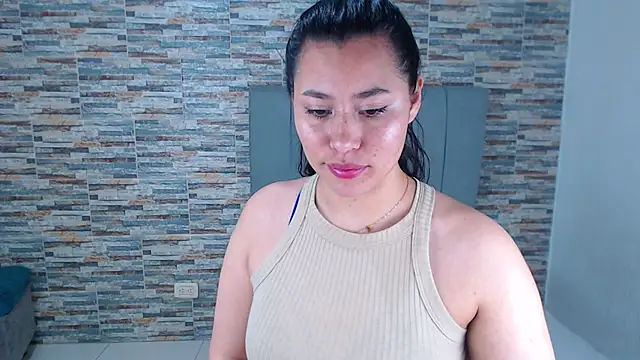 Snapshot of _joy_yva chatting on 10-22-25, 03:00 joy yva online show from 10-22-25, 03:00