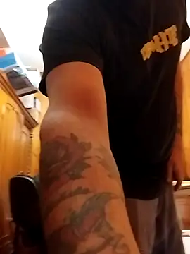 Dikkiduohottt online show from 11-17-25, 09:30