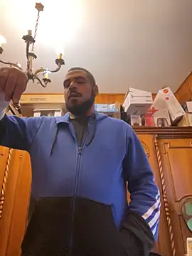 Dikkiduohottt online show from 10-19-25, 04:21