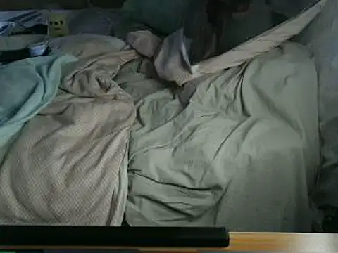 Snapshot of VeneRed chatting on 04-03-26, 03:40 VeneRed online show from 04-03-26, 03:40