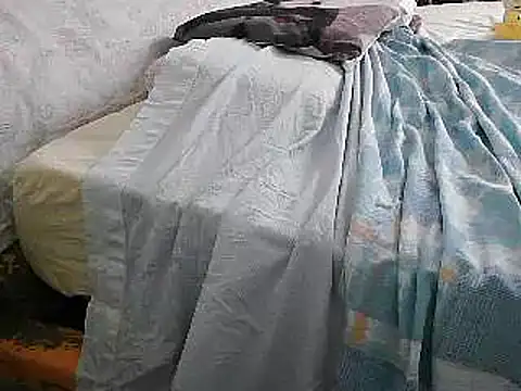 VeneRed online show from 06-26-26, 02:23
