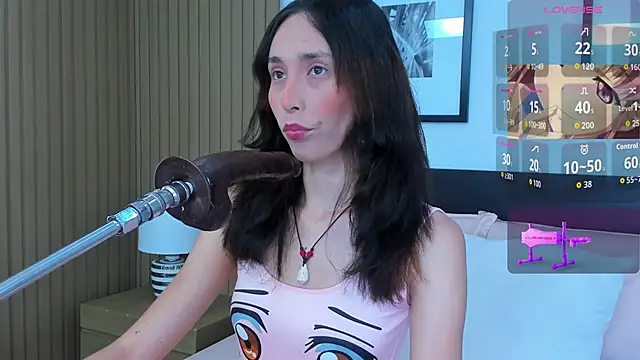 doll bella  online show from 09-30-25, 07:42