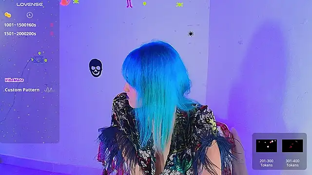 lizeth darks online show from 12-30-24, 08:10