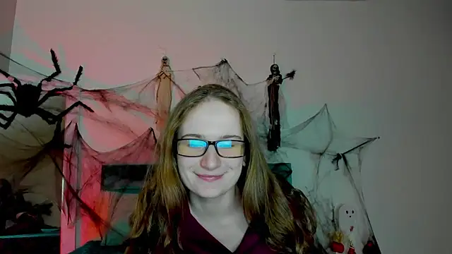 L1ittle kitty  online show from 10-25-25, 05:39