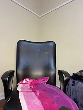 Snapshot of sexy_boobs97 chatting on 03-07-26, 03:13 sexy boobs97 online show from 03-07-26, 03:13