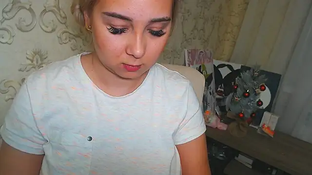 DolphinDreams online show from 01-08-26, 01:39