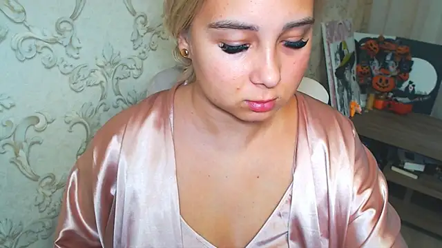 DolphinDreams online show from 10-27-25, 10:27