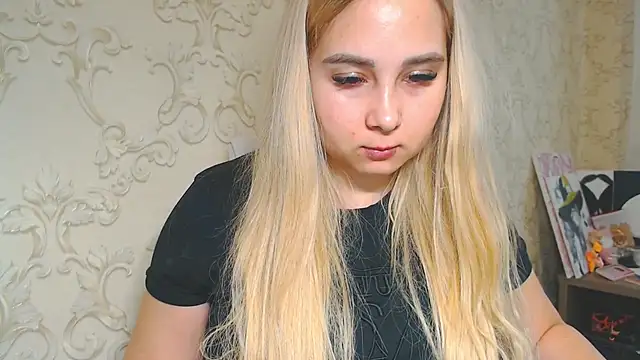DolphinDreams online show from 04-20-26, 02:29
