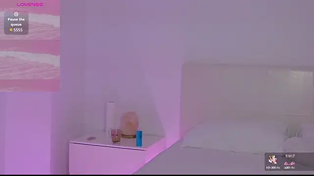 AllisonSky online show from 09-24-25, 02:01