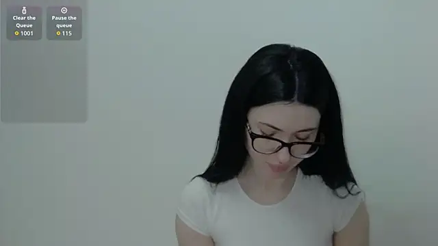 Snapshot of AllisonSky chatting on 02-10-26, 05:12 AllisonSky online show from 02-10-26, 05:12