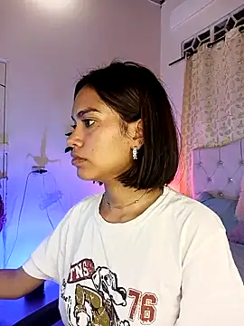 valeriah 7 online show from 09-12-25, 01:17