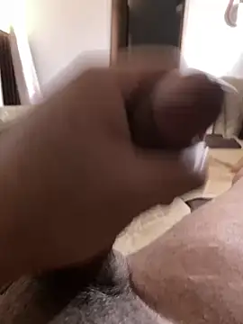 Fenix1002 online show from 11-18-25, 02:31