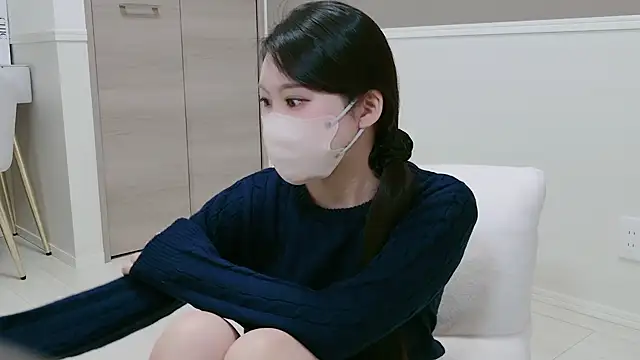 yuki room online show from 04-02-26, 01:18