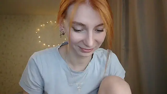 Snapshot of KateBunny chatting on 01-22-25, 03:51 KateBunny online show from 01-22-25, 03:51